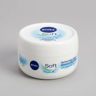 کرم نرم کننده نیوآ مدل Soft حجم 200 میلی لیتر 102693987